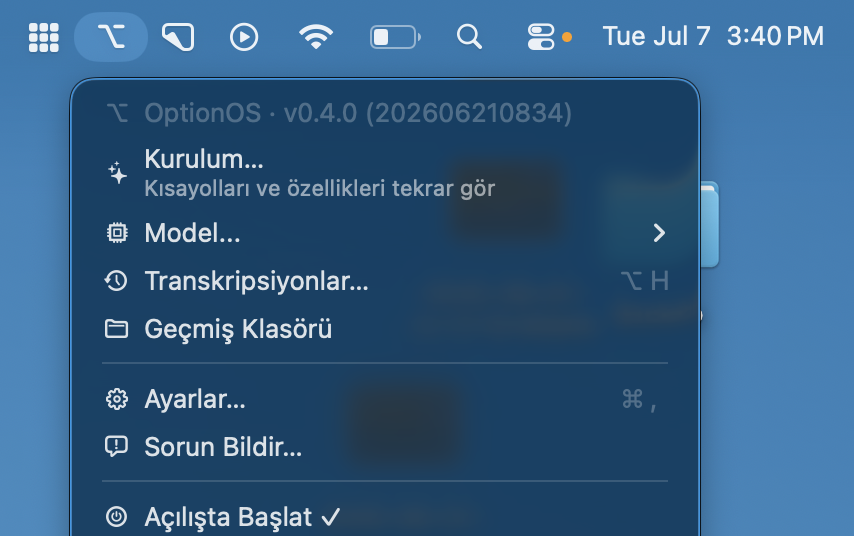 optionOS menübarında Kurulum, Model, Transkripsiyonlar, Ayarlar ve Sorun Bildir aksiyonları
